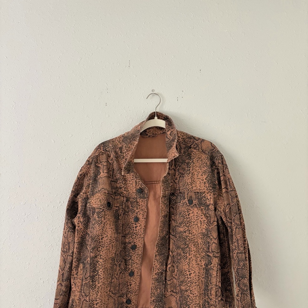 FREE PEOPLE SNAKE TRUCKER JACKET - Picture 9 of 10
